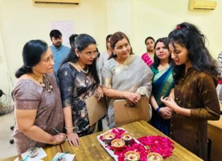 बुराइयों पर अच्छाई की जीत है दीपावली का पर्व