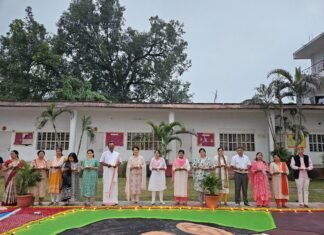 विशाल रंगोली बना कर पद्म विभूषण रतन टाटा को दी गई सच्ची श्रद्धांजलि