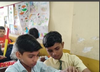 सेठ द्वारका प्रसाद बजाज स्कूल के तरफ से जनपद वासियों को दीपावली की हार्दिक शुभकामनाएं
