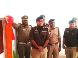पुलिस अधीक्षक मीरजापुर द्वारा यातायात माह नवम्बर-2024 का किया गया शुभारंभ