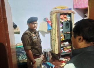 मिर्जापुर में कागज लेने के बहाने हमलावर घर में घुसा, महिला पर किया हमला ,महिला की मौत