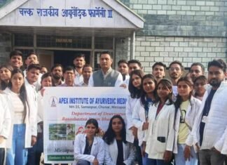 शैक्षणिक इकाइयों के भ्रमण से समृद्ध हुए एपेक्स बीएएमएस के छात्र