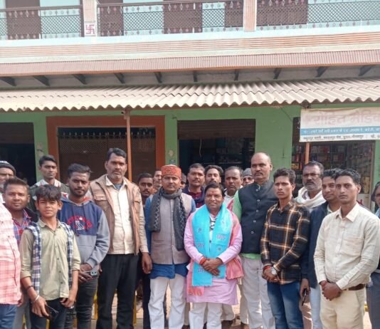 मध्य प्रदेश शासन कैबिनेट मंत्री रविकरण साहू का मिर्जापुर में भव्य स्वागत
