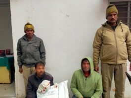 मिर्जापुर में चाइनीज मांझा बेचने वाले 02 गिरफ्तार, 16.122 किलो ग्राम मांझा बरामद