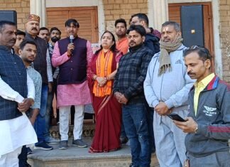 पुलवामा के शहीदों को नपाध्यक्ष श्यामसुंदर केशरी ने दी श्रद्धांजलि