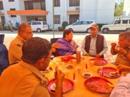 महाकुंभ 2025 के शांतिपूर्ण समापन के उपलक्ष्य में विंध्याचल डाक बंगले पर भोज कार्यक्रम आयोजित
