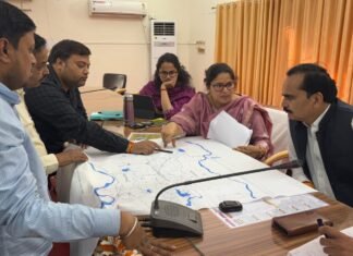 डोगिंया व अहरौरा जलाशय में पानी उपलब्ध कराने की मंडलायुक्त के निर्देश पर बनी सहमति