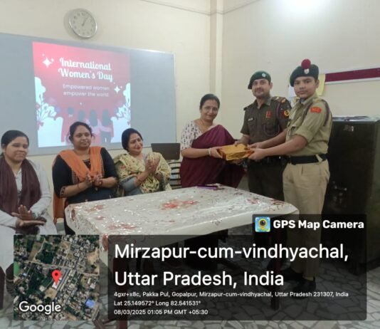 एन०सी०सी० कैडेट्स द्वारा बजाज स्कूल में अन्तर्राष्ट्रीय महिला दिवस मनाया गया