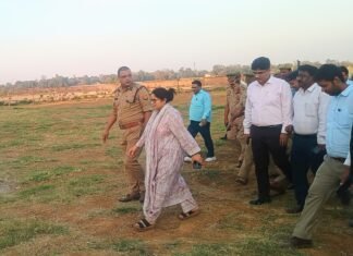 राज्यपाल के आगमन के मद्दे नजर वरिष्ठ पुलिस अधीक्षक एवं डीएम ने लिया आवश्यक बैठक