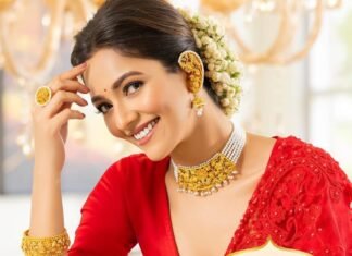 भाई बहन के साथ खरीदारी करिए राखी मुफ्त पाए, कुंदन आर्टिफिशियल ज्वेलरी मिर्जापुर