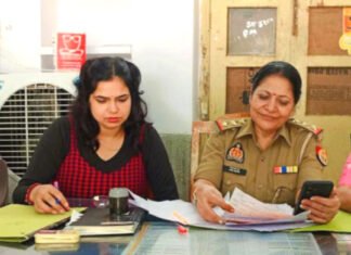 मीरजापुर में काउंसिलिंग के माध्यम से 12 बिछड़े दम्पत्तियों को मिलाया गया