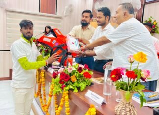 दो दिवसीय जिला स्तरीय जलज परियोजना के तहत नाविक प्रशिक्षण कार्यशाला का उद्घाटन