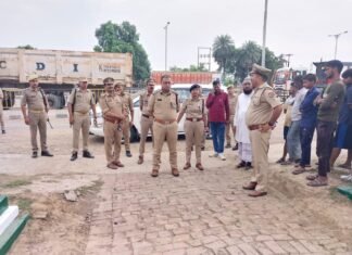 वरिष्ठ पुलिस अधीक्षक मीरजापुर द्वारा मुहर्रम पर कर्बला स्थल का निरीक्षण कर लिया गया जायजा