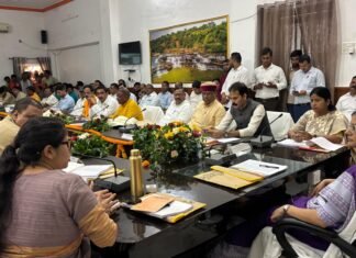 मिर्जापुर में शीघ्र बनने जा रहा है टमाटर प्रोसेसिंग यूनिट एवं मूगफली का तेल बनाने की यूनिट