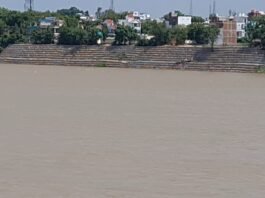 मीरजापुर में गंगा नदी में बढ़त जारी, वार्निंग लेवल से मात्र 6 मीटर दूर