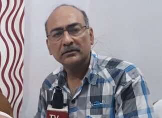 अखबारों में नाम संशोधन और अन्य सूचना के लिए 9453 8213 10 पर संपर्क करें