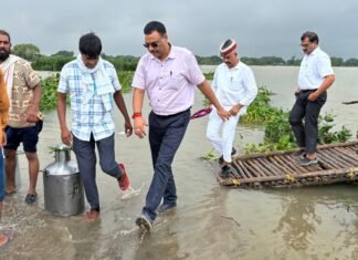 मिर्जापुर में गंगा नदी शाम 5:00 बजे तक खतरे के बिंदु से 33.60 cm ऊपर
