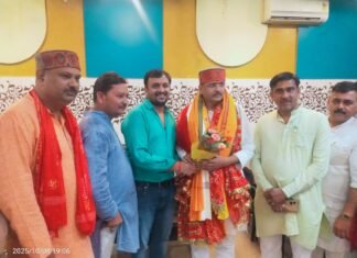 भाजपा जिलाध्यक्ष ब्रजभूषण सिंह का जन्मदिन हर्षोल्लास से मनाया गया