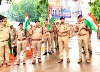 मीरजापुर पुलिस द्वारा भव्य रैली “रन फॉर यूनिटी” का किया गया आयोजन