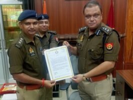 मिर्जापुर के क्षेत्राधिकारी अमर बहादुर को दो प्रशस्ति पत्रों से नवाज़ा गया