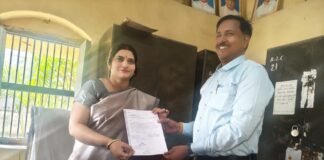 आदर्श इंटर कॉलेज बिसुंदरपुर में नए प्रधानाचार्य ने संभाला कार्यभार