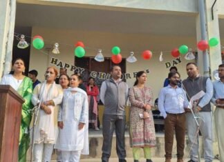 सेठ द्वारका प्रसाद बजाज एजुकेशन सेंटर में बाल दिवस उत्सव, बच्चों की रचनात्मकता और उत्साह की चमक