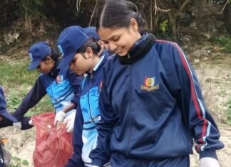 नदी से नया भारत” थीम पर एनसीसी नौका अभियान 2025 फतहा पहुँचा, कैडेट्स ने चलाया स्वच्छता अभियान