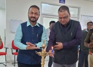 मिर्जापुर मेडिकल कॉलेज में नव प्रवेशित छात्रों को दिलाई गई ‘कैडैवरिक ओथ’