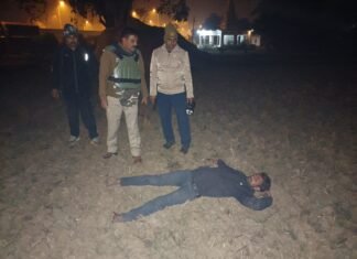 मीरजापुर | पुलिस मुठभेड़ में 33 गोवंश बरामद, दो गो-तस्कर गिरफ्तार