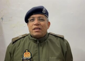 मीरजापुर में फिर ब्लेड से हमला, मनीष गौड़ घायल, आरोपी वारिस खान हिरासत में