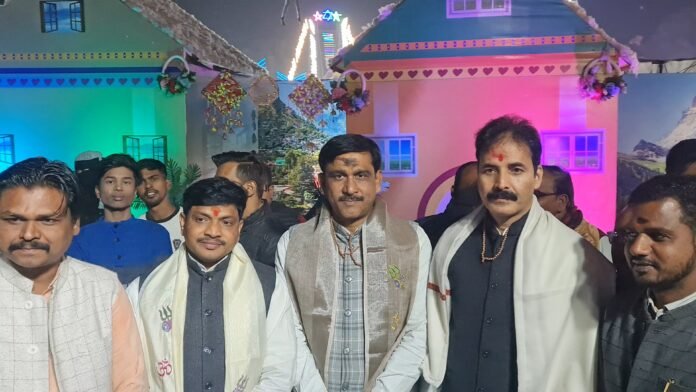 VideoCapture_20251207-185529