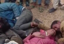 ग्रामीणों की बहादुरी की चर्चा जोरों पर 12 चोरों को रंगे हाथ पकड़ के पुलिस को किया हैंडोवर ,मिर्जापुर