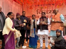 5 दिन चले मेले में 54 लाख के ऊपर बिक्री ,मिर्जापुर