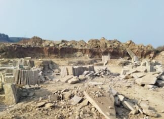 पड़री के चांदलेवा में अवैध खनन की सूचना ,मिर्जापुर