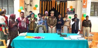 मीरजापुर पुलिस की बड़ी कामयाबी: 10 गुमशुदा मोबाइल बरामद कर स्वामियों को सौंपे