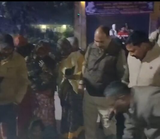 जिगना थाना के राजमन बघौरा गांव में सड़क हादसे में दो युवक की मौत