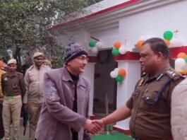 मिर्जापुर में 20 हजार रुपये के इनामिया अभियुक्त दीपक गिरफ्तार