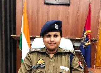 हिन्दु देवता की पेंटिंग के सामने आपत्तिजनक कृत्य का वीडियो वायरल, आरोपी गिरफ्तार