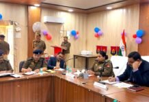 मिर्जापुर,आगामी त्योहारों को लेकर डीएम–एसपी ने पीस कमेटी के साथ की बैठक