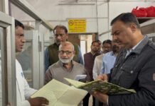 पवन कुमार गंगवार ने नगर पालिका परिषद चुनार का किया निरीक्षण, अव्यवस्था पर जताई नाराजगी