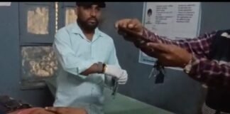 गैपुरा रेलवे ओवरब्रिज पर बाइक–बोलेरो की टक्कर, युवक गंभीर घायल