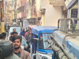 शहर कोतवाली क्षेत्र में भीषण जाम से जनजीवन अस्त-व्यस्त