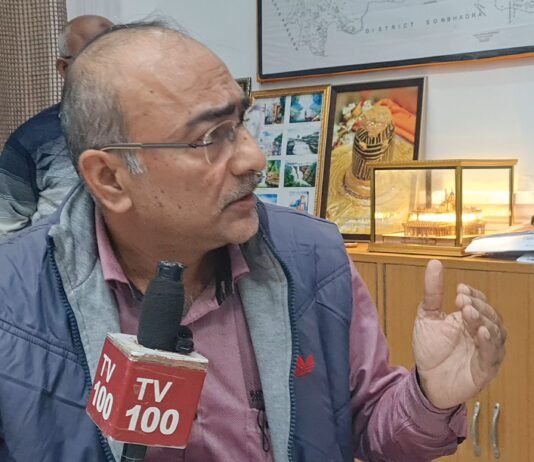 मिर्जापुर में लेखपाल घूस लेते रंगे हाथ पकड़े गए