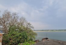 मिर्जापुर में बदला मौसम का मिजाज, रिमझिम बारिश से तापमान में गिरावट