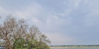 मिर्जापुर में बदला मौसम का मिजाज, रिमझिम बारिश से तापमान में गिरावट