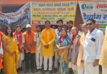 सक्षम महिला टोली के शिविर में 400 लोगों को मिला मुफ्त चश्मा