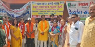 सक्षम महिला टोली के शिविर में 400 लोगों को मिला मुफ्त चश्मा