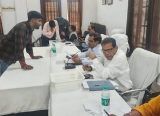 संपूर्ण समाधान दिवस में 81 शिकायतें प्राप्त, 12 का मौके पर निस्तारण