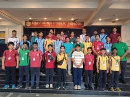 अल्मोड़ा के राज्य साहसिक कार्यक्रम के लिए 20 सदस्यीय डैफोडिल्स स्काउट टीम रवाना