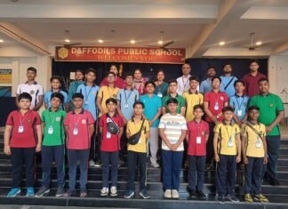 अल्मोड़ा के राज्य साहसिक कार्यक्रम के लिए 20 सदस्यीय डैफोडिल्स स्काउट टीम रवाना